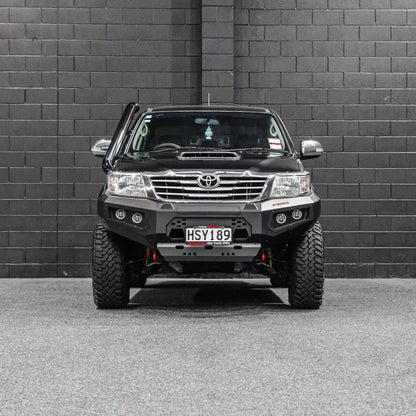 DEFENDER Off-Road Bull Bar + Winch & Spotlights Combo Package